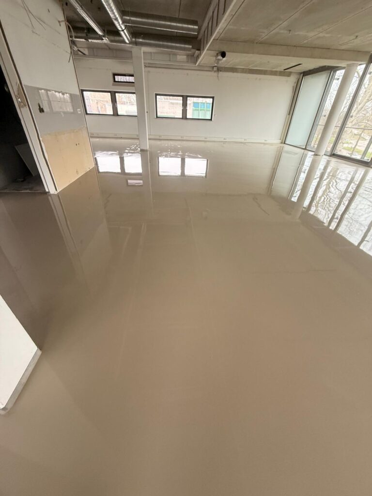 zakelijk-project-almere-egaliseren (3)